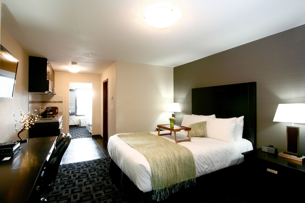 Executive Double Suite with Kitchenette photo 2