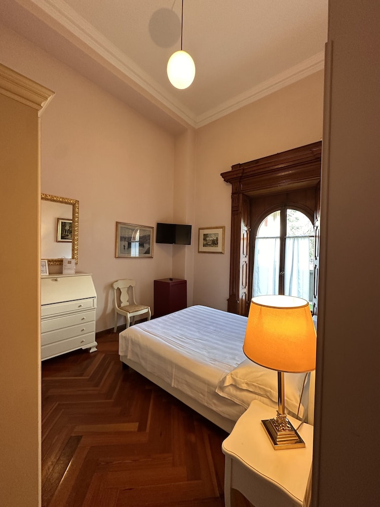 Economy Room photo 2