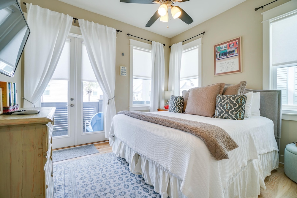 Townhome, 2 Bedrooms (Rayburn House)
