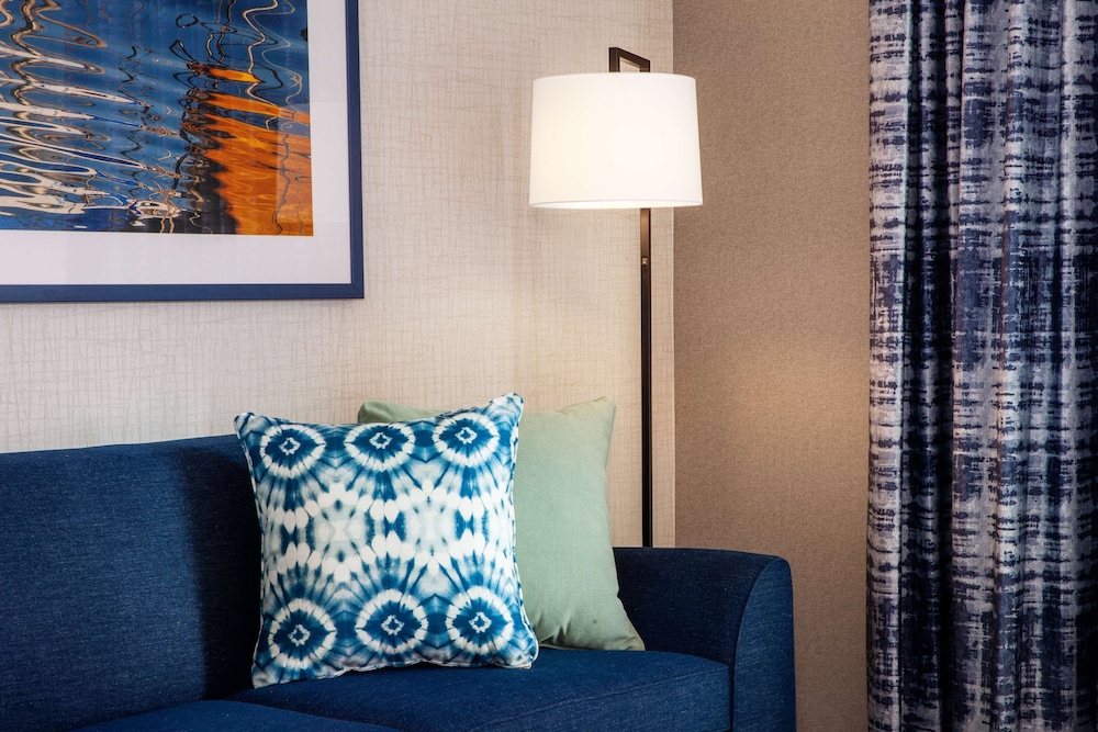Premium Room, 1 King Bed with Sofa bed (Water View)