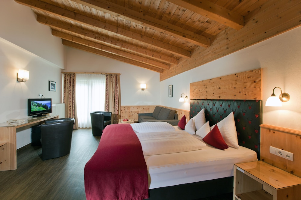 Grand Double Room (Zirben) photo 1