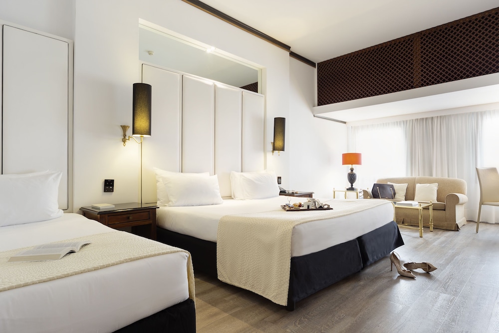 Premium Room (3 AD) thumbnail 5