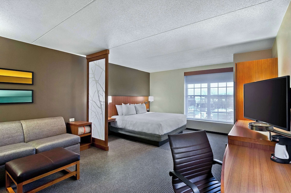 Standard Room, 1 King Bed
