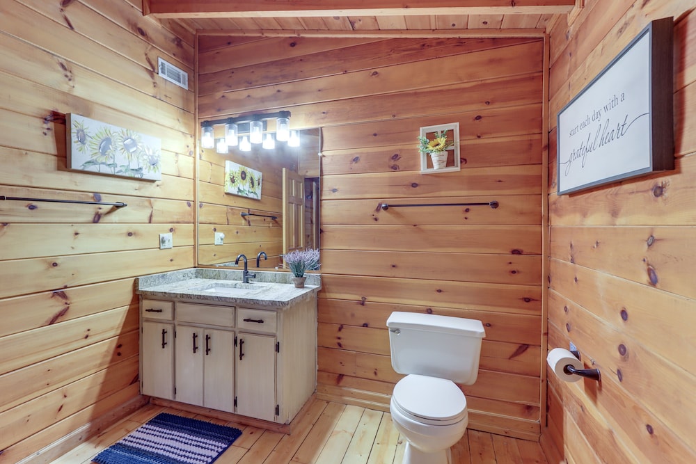 House (2 Bedrooms) photo 2