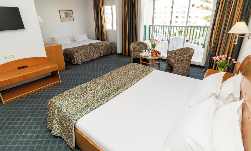 Standard Room (1Adult+1 Child) - Photo 9