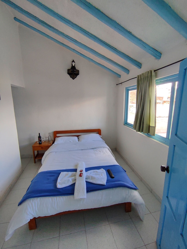 Standard Room photo 2