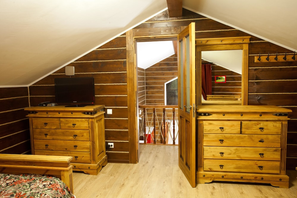 Cottage "Count" 3 спальни, 3 bedrooms photo 1