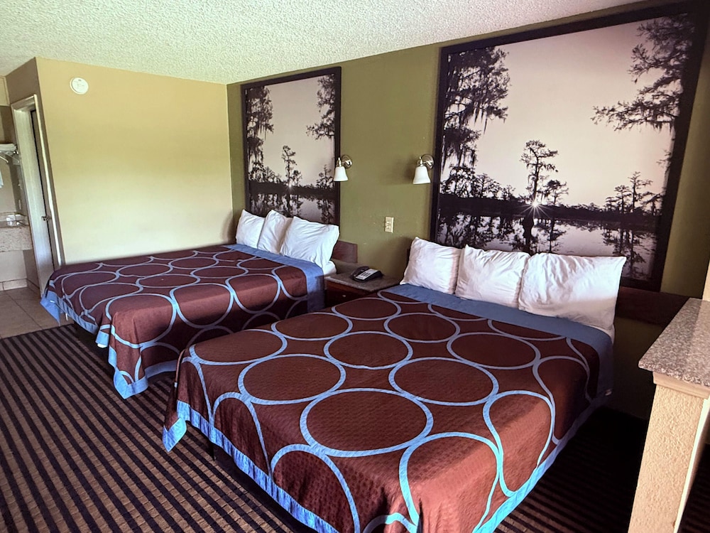 Suite, 2 Queen Beds, Non Smoking