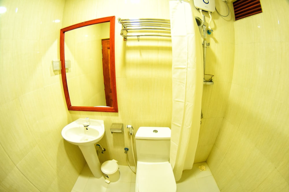 Deluxe Double Or Twin Room, Private Bathroom, Garden View photo 2