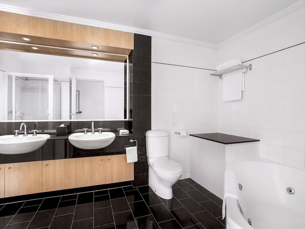 Studio, 2 Double Beds