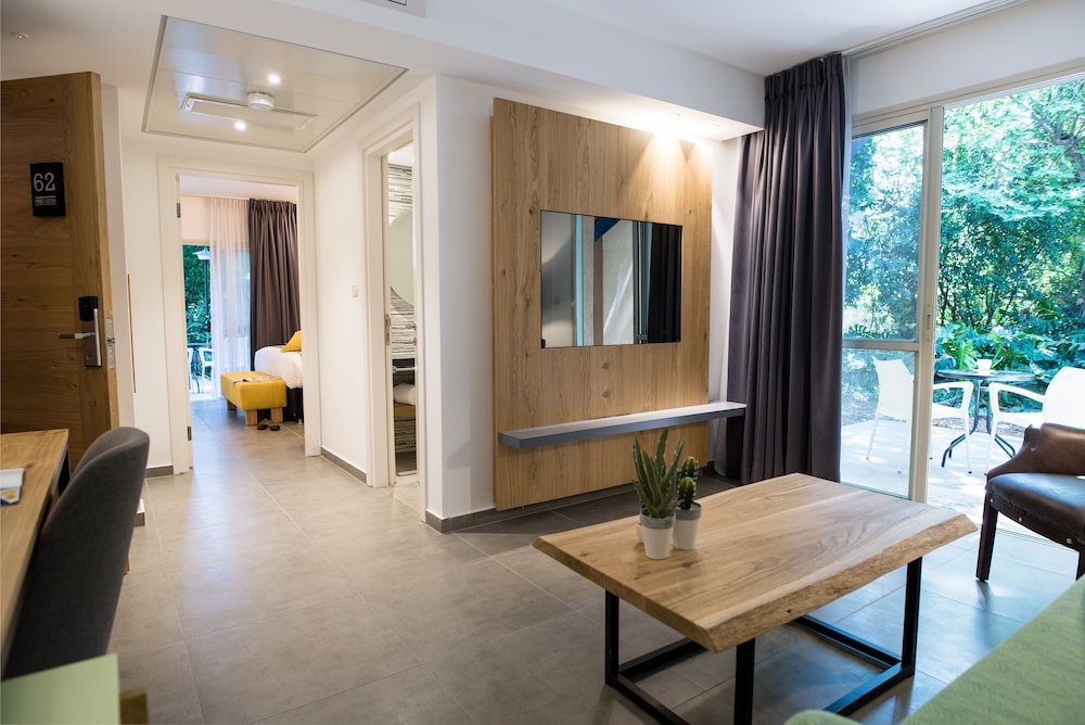 Premium Suite, Upper Floor photo 1