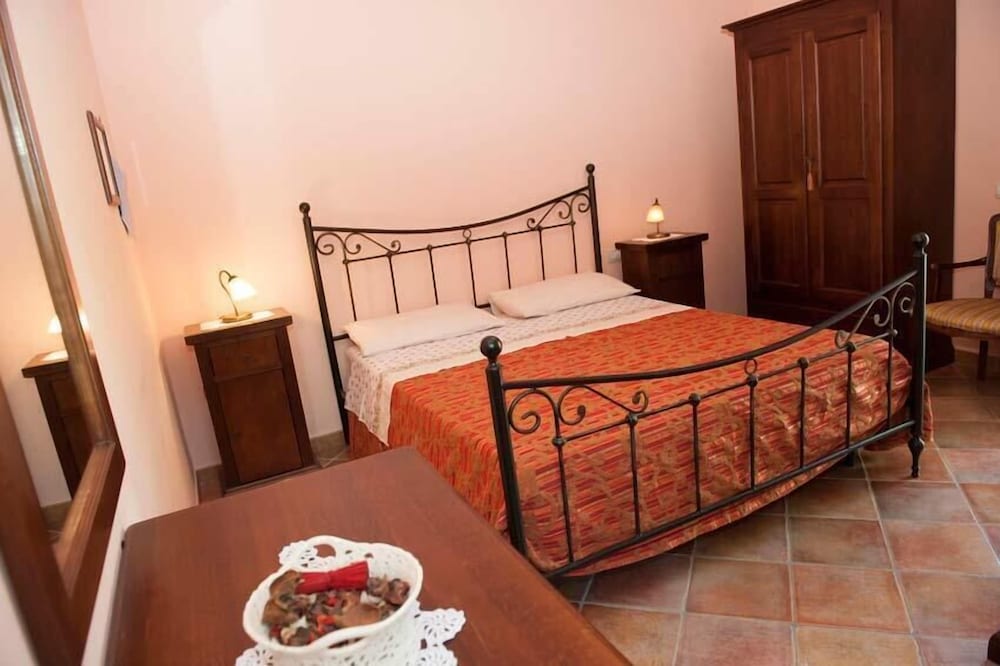 Double Room (Albicocca) photo 1
