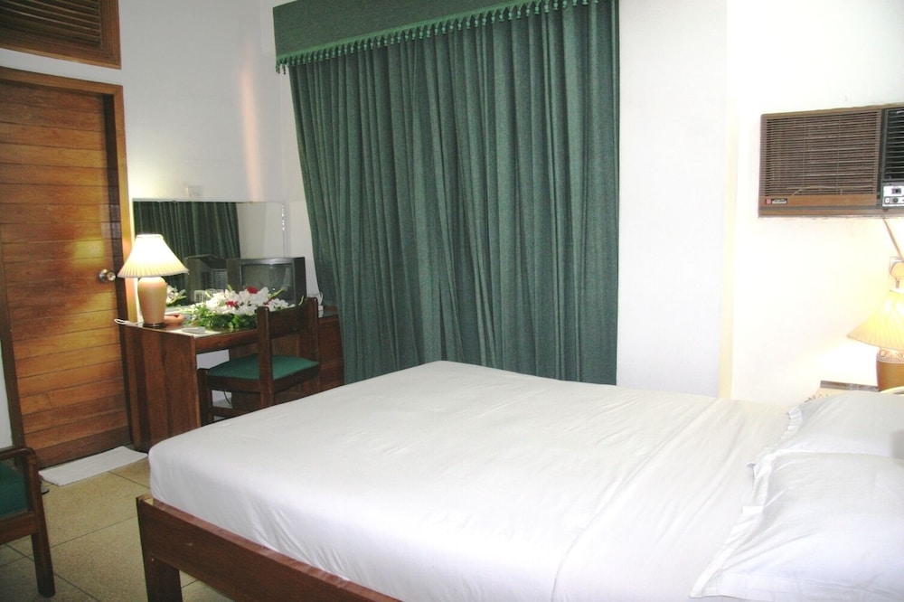 Standard Double or Twin Room photo 2