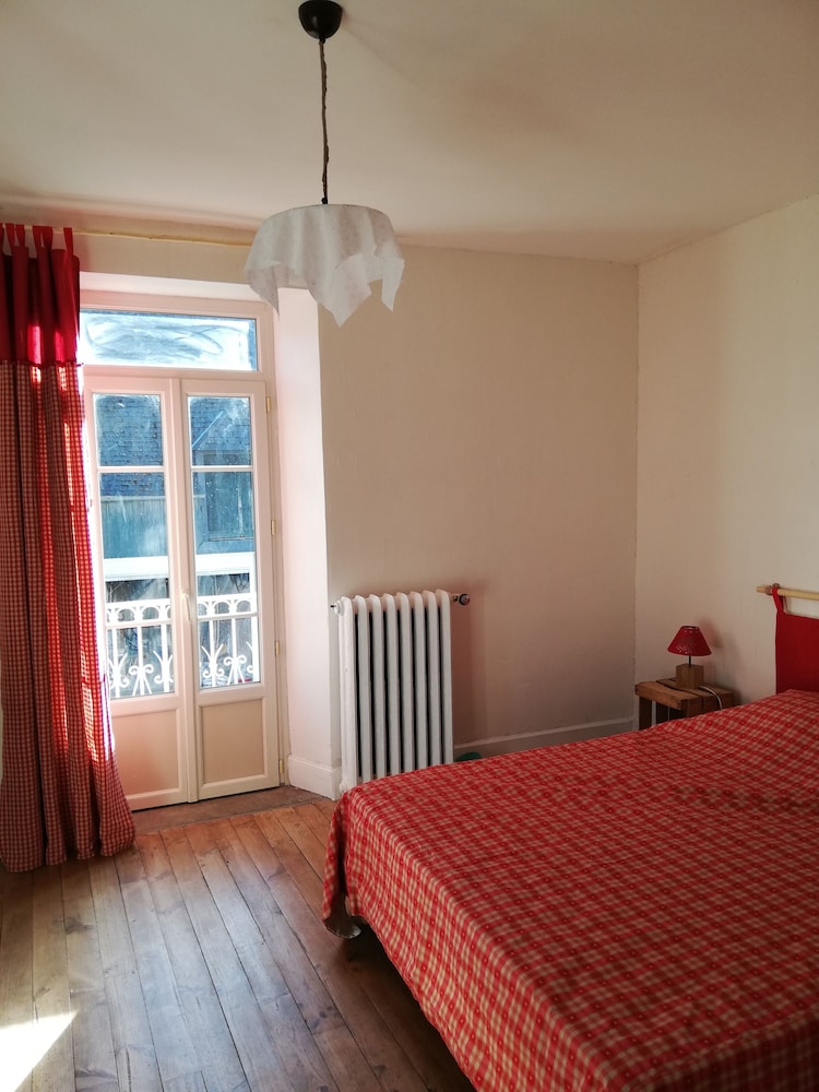 Family Room (Pic du Gar) photo 1