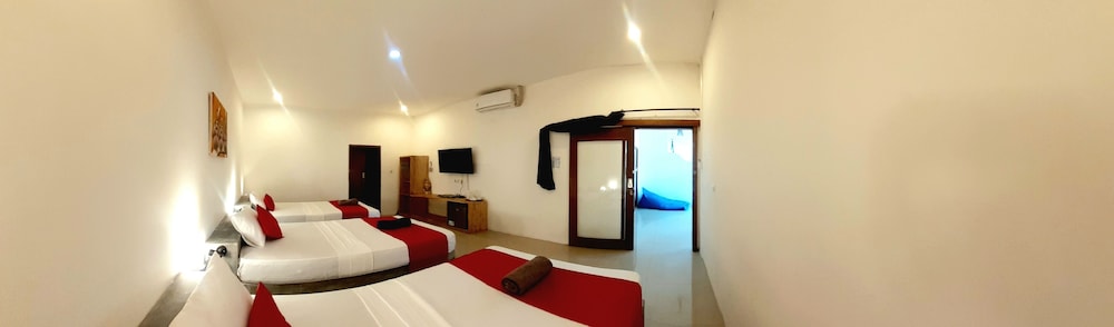 Deluxe Triple Room - Photo 10