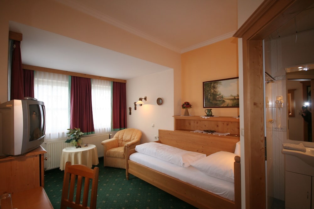 Single Room photo 1