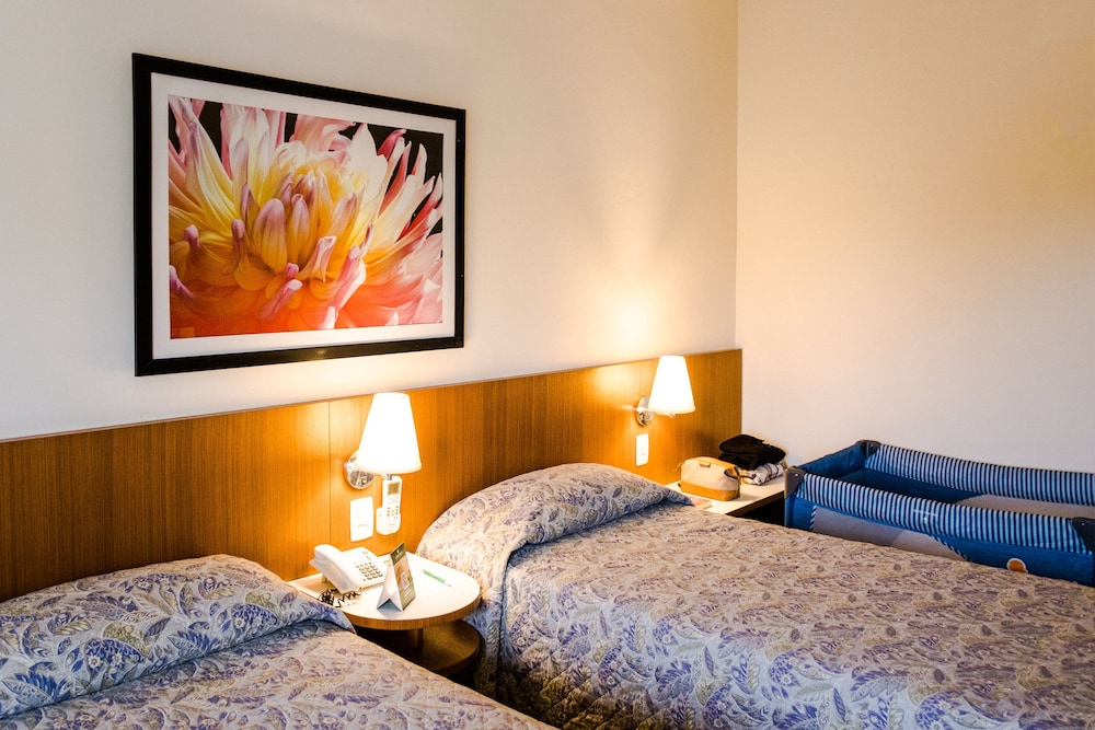 Superior Triple Room, Non Smoking photo 2