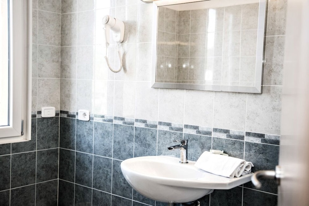 Classic Double or Twin Room, 1 Bedroom photo 2