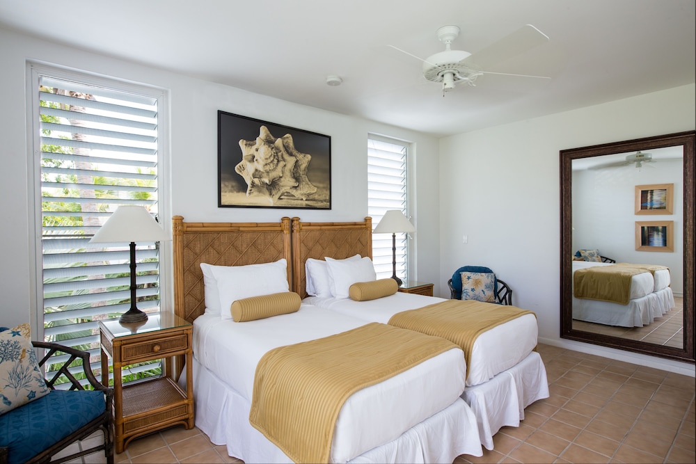Deluxe Suite, 2 Bedrooms, Ocean View photo 3