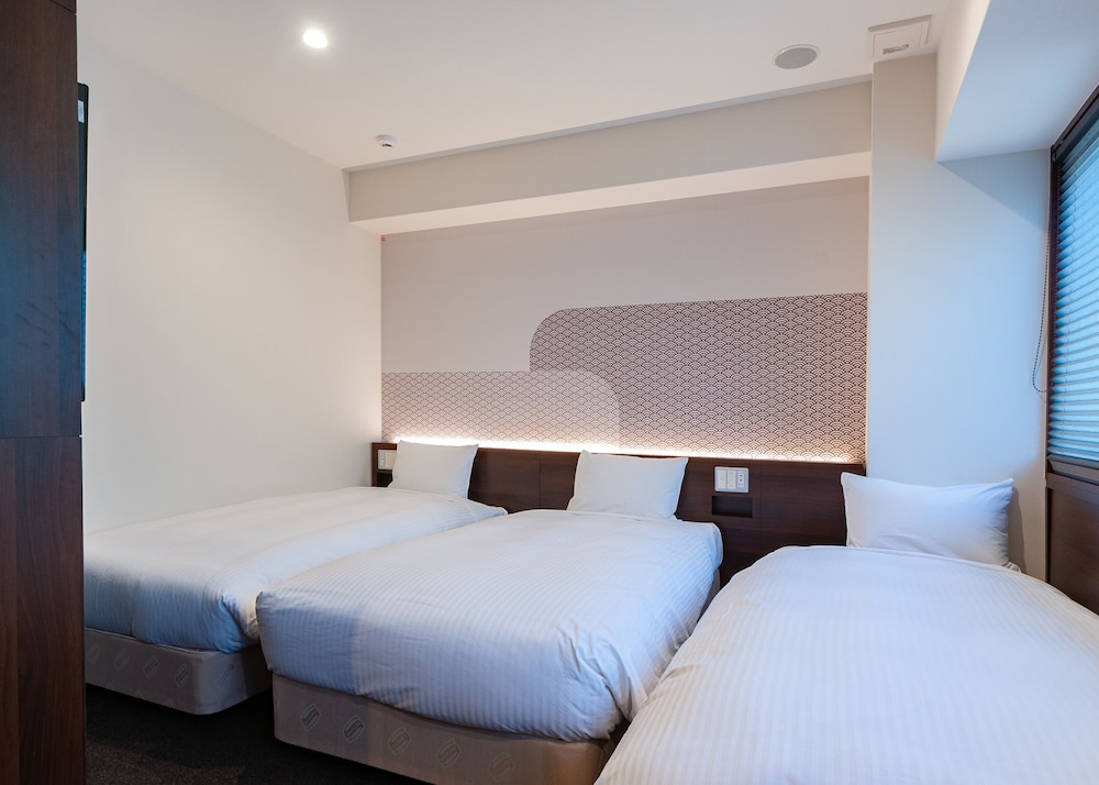 Deluxe Twin Room - Photo 3