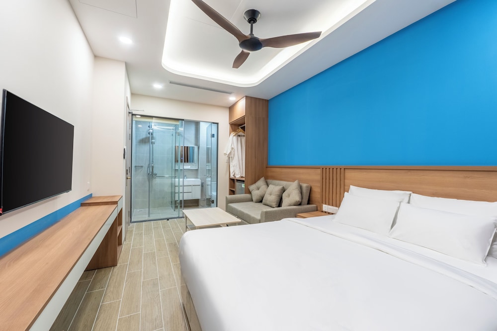 Comfort Triple Room, City View - Photo 6