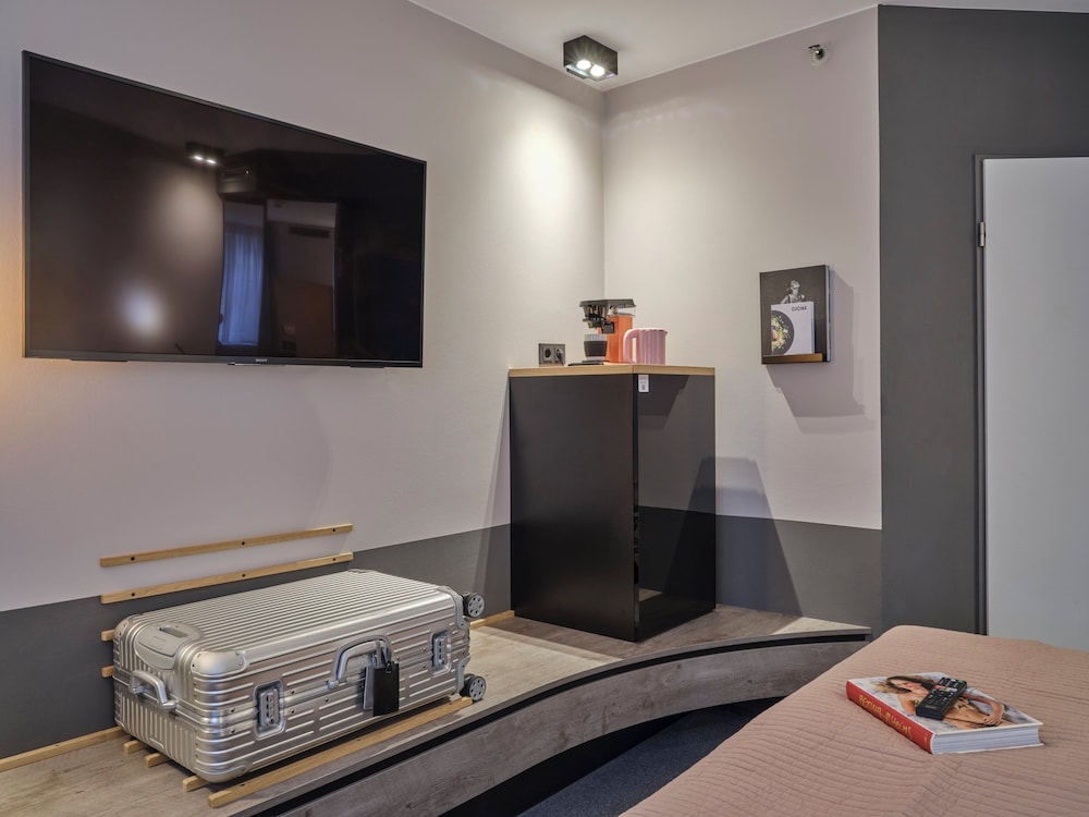 Comfort Room, 2 Twin Beds - Photo 12