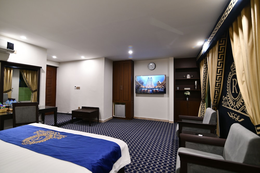 Executive Room - Photo 4