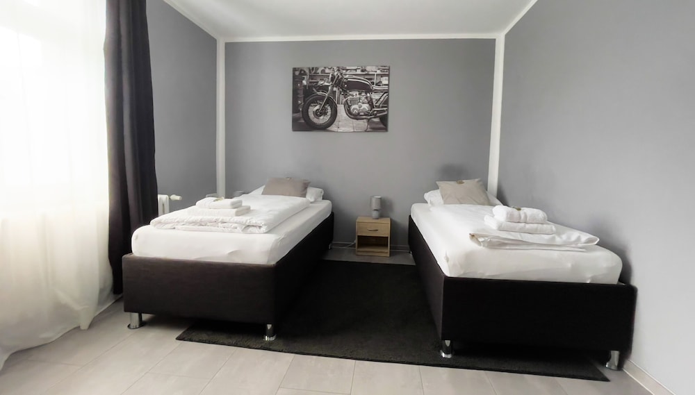 Double or Twin Room, Shared Bathroom photo 2