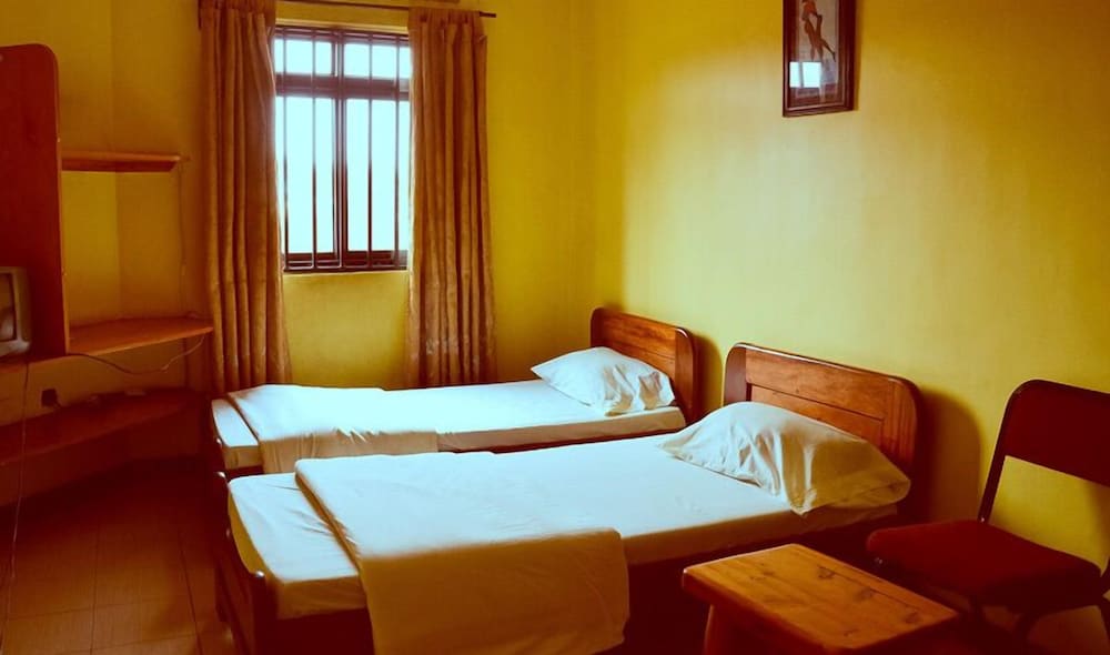 Economy Twin Room, Non Smoking
