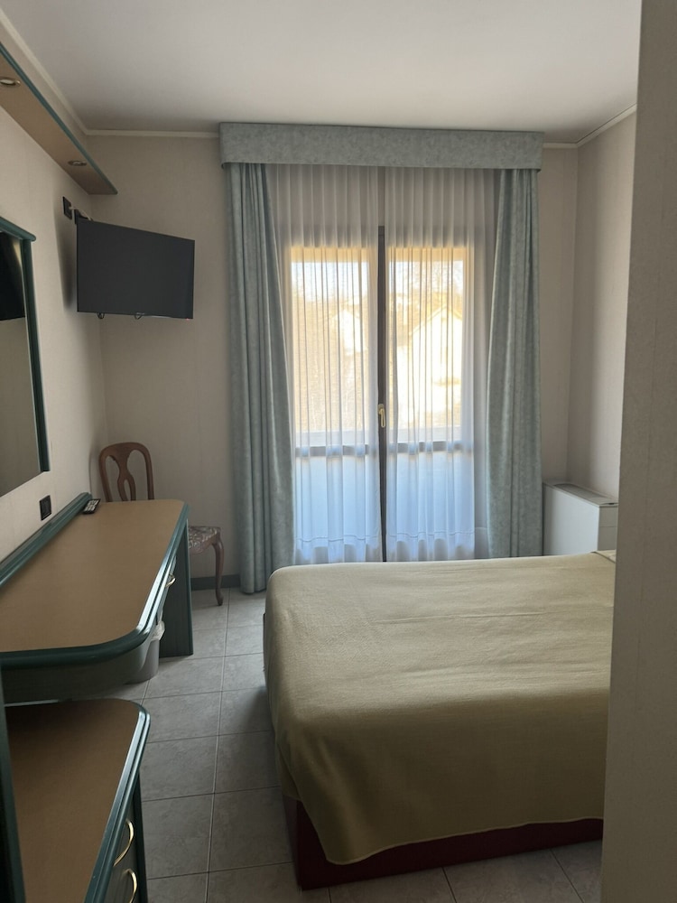 Room photo 1
