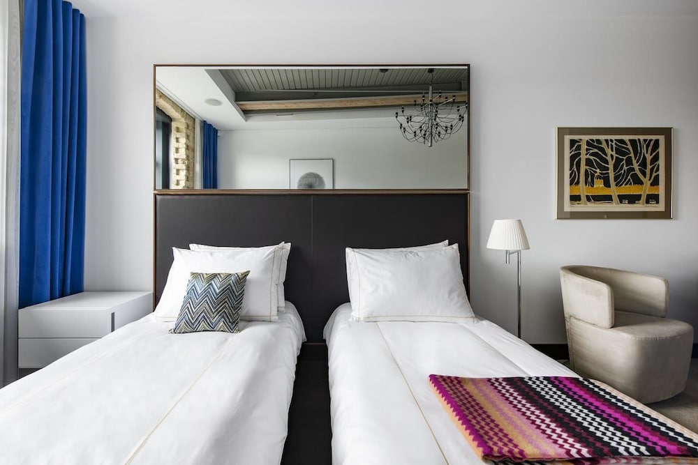 Standard Queen Room photo 1