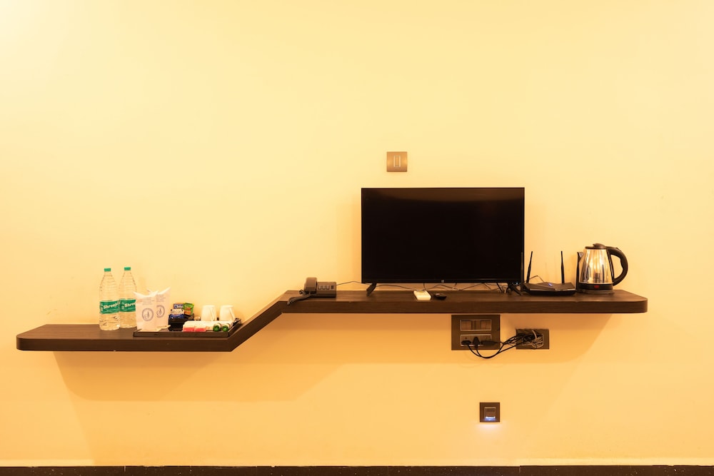 Deluxe Room - Photo 5