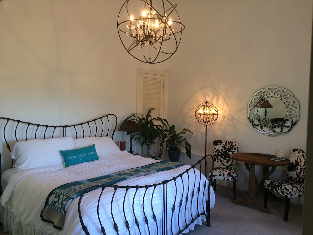 Moonlight Suite
