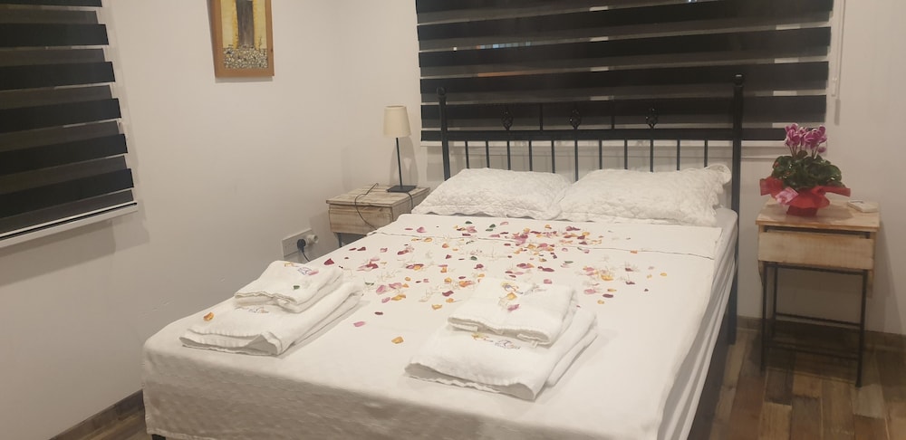 Family Quadruple Room, Private Bathroom