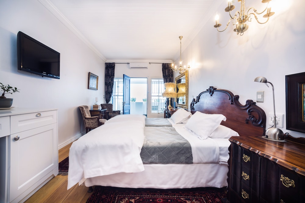 Luxury Twin Room - Photo 5