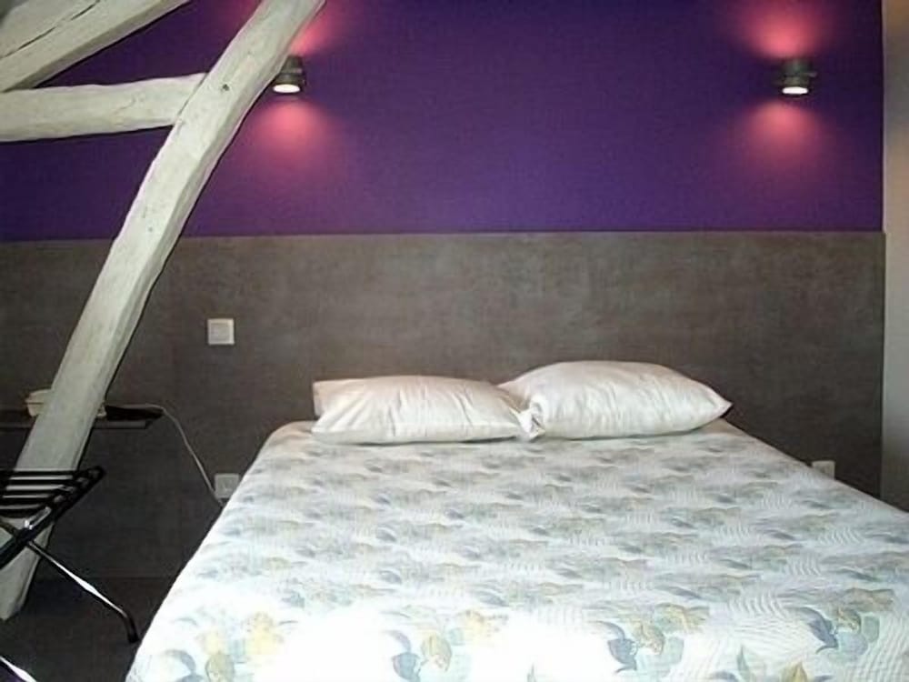 Room Suite photo 3