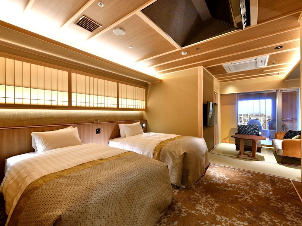 [KAROI Luxury floor] Japanese Style Semi Suite with Open Air Bath, Non Smoking - Photo 2