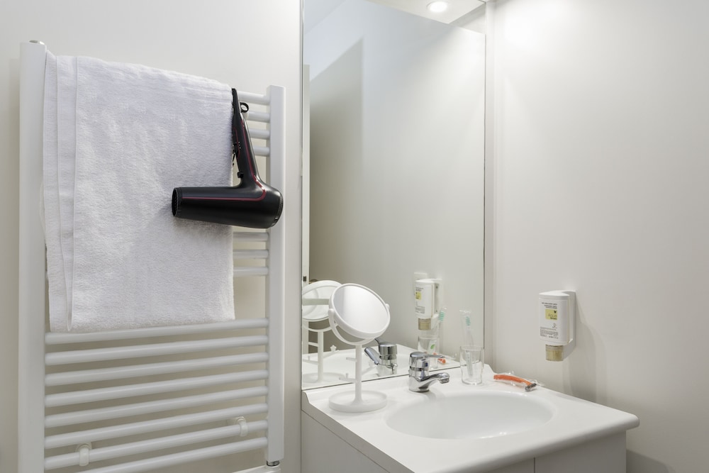 Studio, 1 Double Bed (Large) - Photo 6
