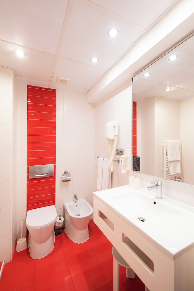 Premium Room, Terrace, Pool View - Photo 6
