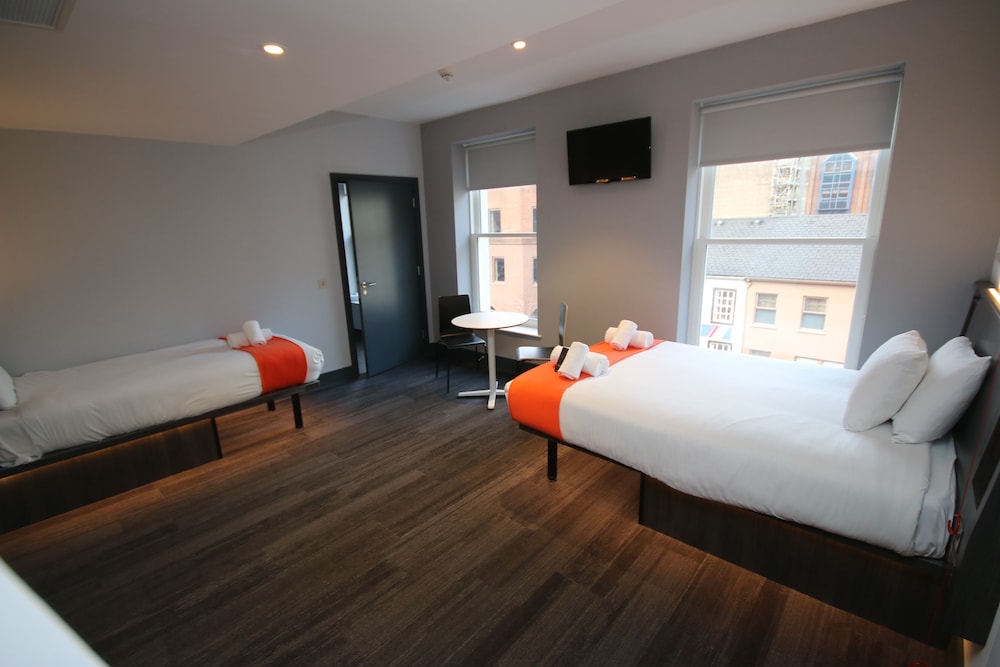 Accessible Triple Room