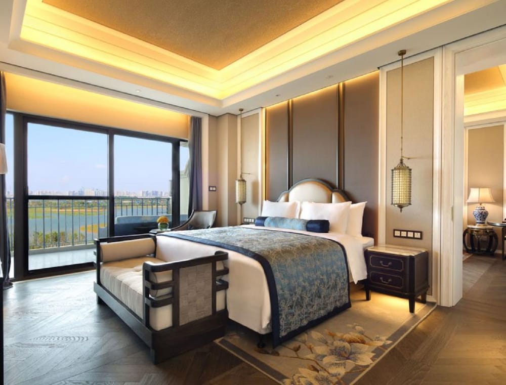Executive Suite photo 3