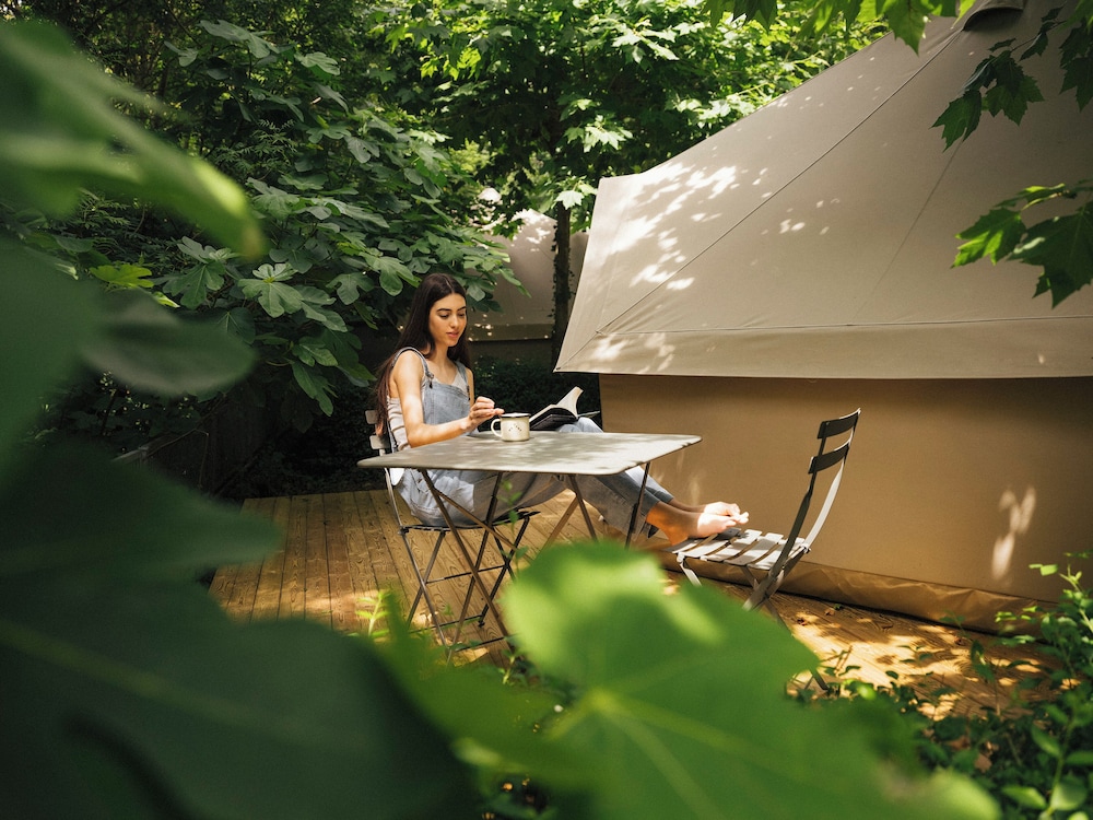 Romantic Tent (triple) photo 2
