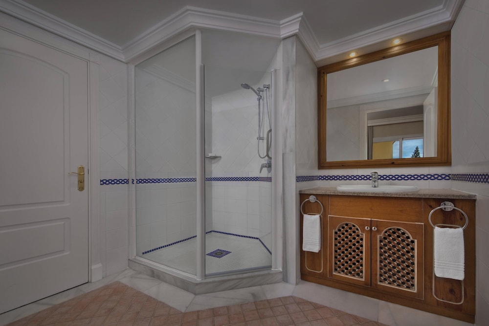 Apartment, 2 Bedrooms, Balcony - Photo 6