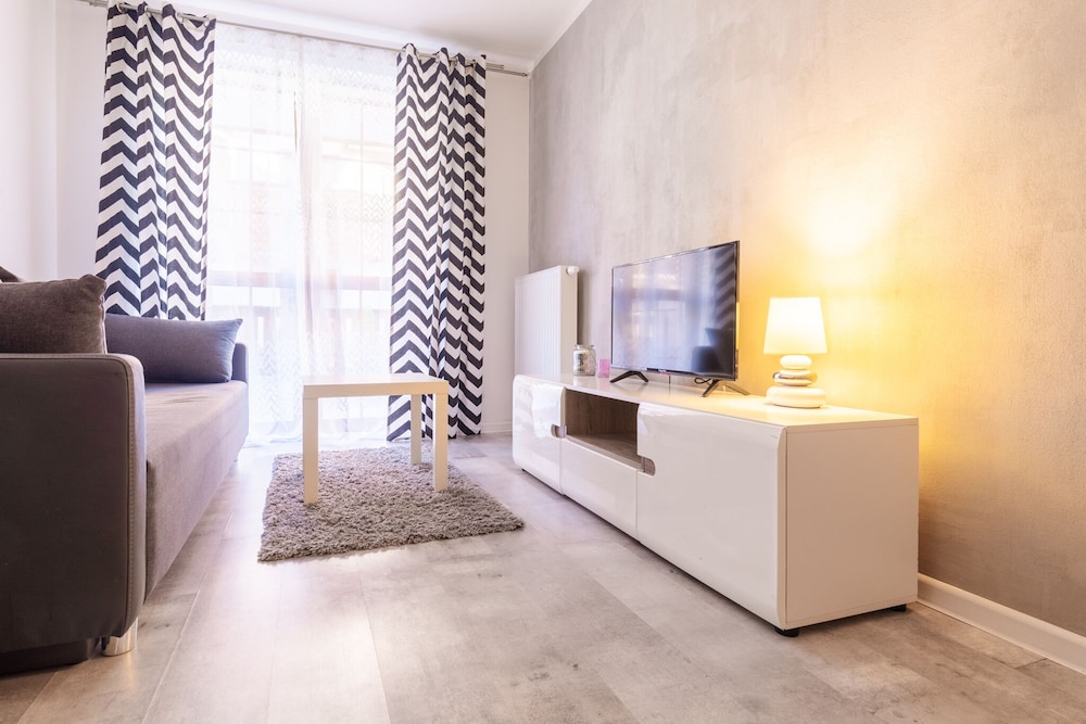 Classic Apartment - Photo 13