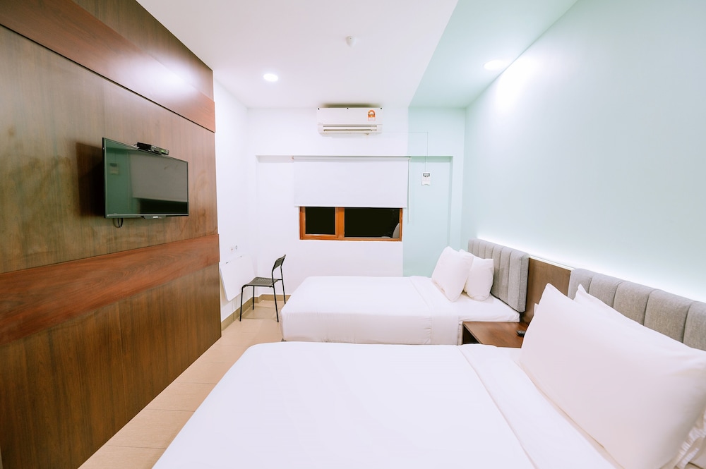 Comfort Room - Photo 1