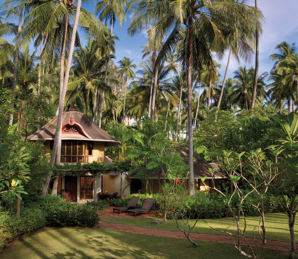 Family Pavilion - Photo 1
