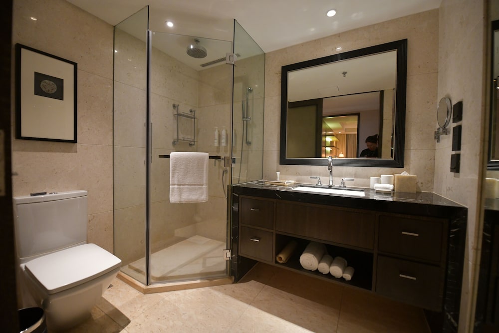 Apartment, 3 Bedrooms - Photo 4