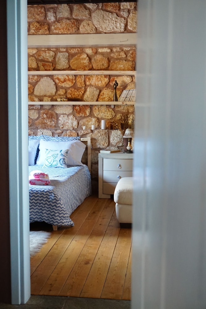 Romantic Chalet, Private Pool photo 1