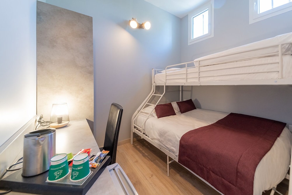 Room Standard Family 1 (1 bed 160 -1 Bed bed) photo 2