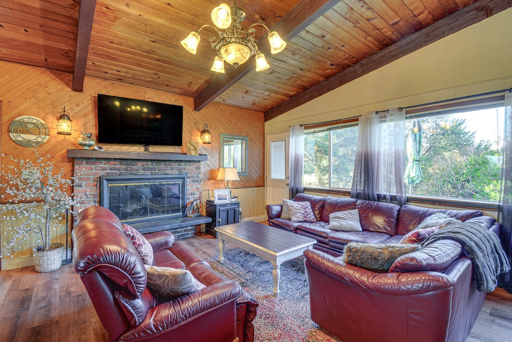 House (4 Bedrooms) photo 1
